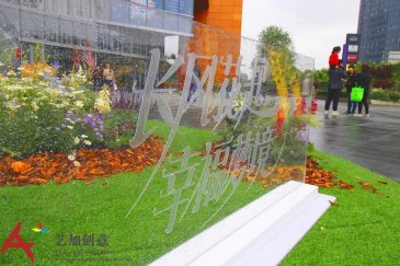 长风大悦城的“自然系”花艺美陈