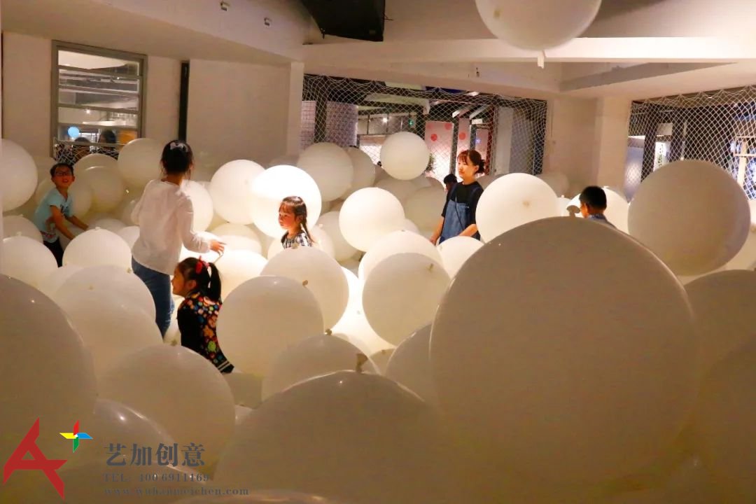 长风大悦城的“自然系”花艺美陈