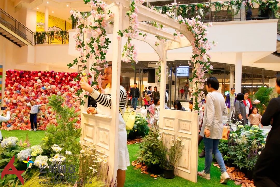 长风大悦城的“自然系”花艺美陈