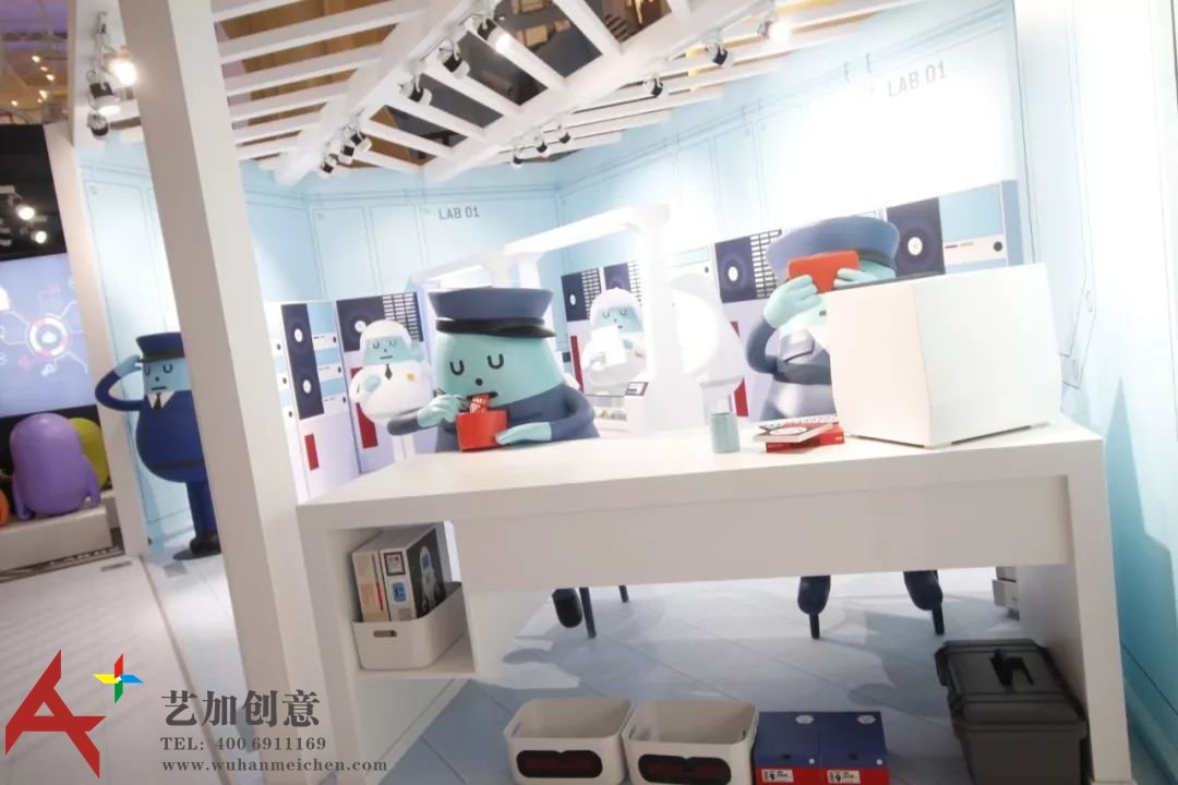 “黏黏怪物列车”主题美陈