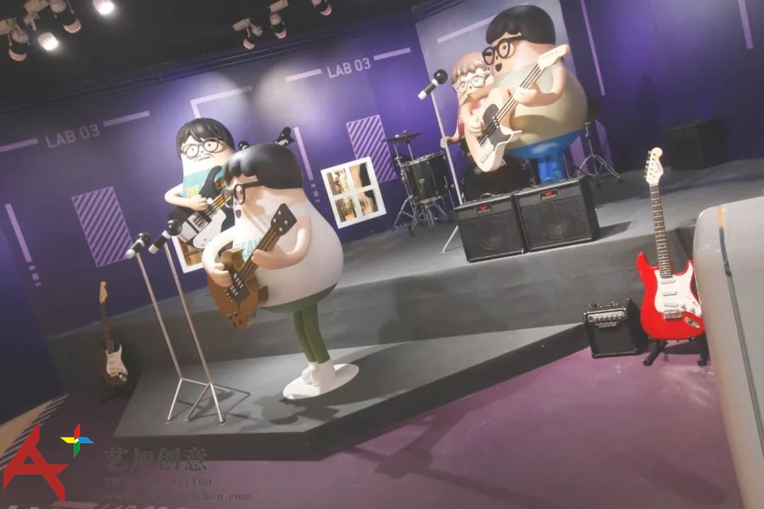 “黏黏怪物列车”主题美陈