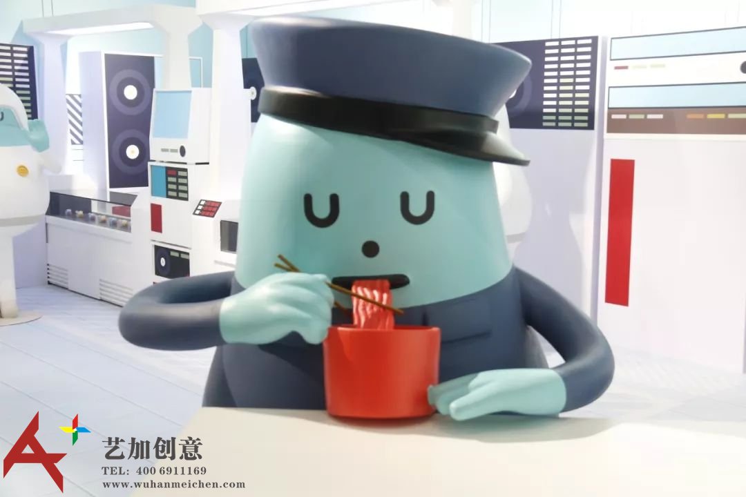 “黏黏怪物列车”主题美陈