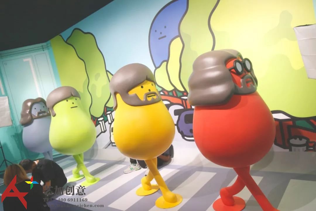 “黏黏怪物列车”主题美陈