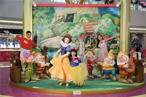 香港圣诞节美陈2016