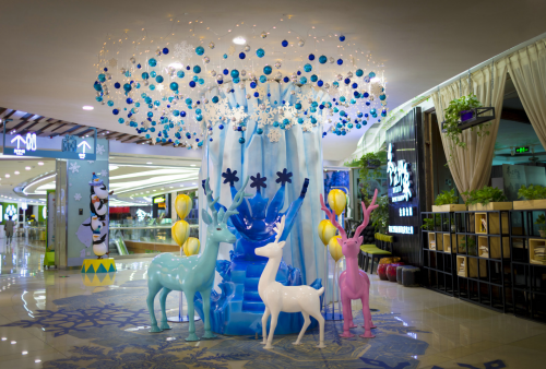 深圳商业美陈，助力马成时代广场再度腾飞！