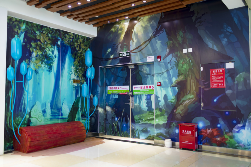 深圳商业美陈，助力马成时代广场再度腾飞！