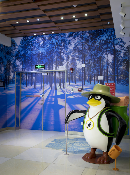 深圳商业美陈，助力马成时代广场再度腾飞！