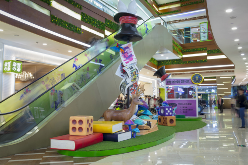 深圳商业美陈，助力马成时代广场再度腾飞！