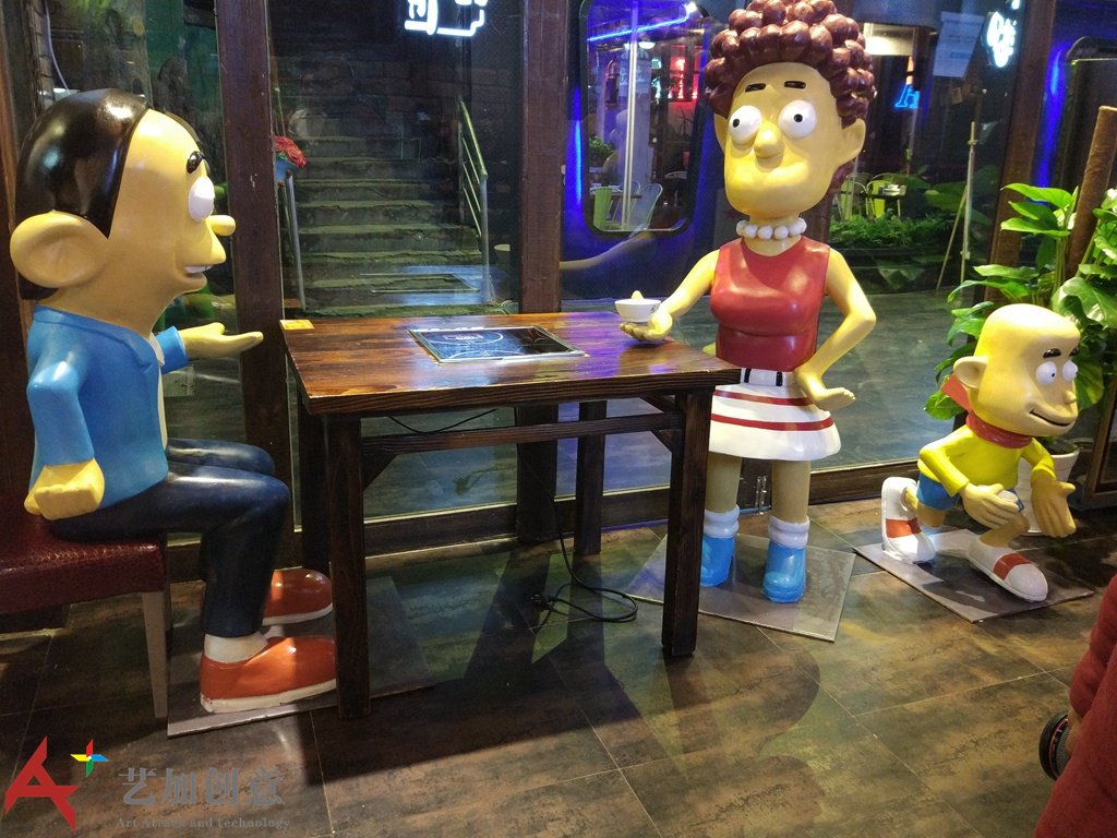 玻璃钢雕塑：卡通人物