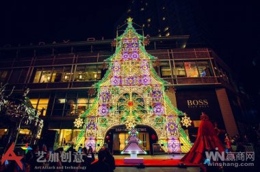 深圳益田假日广场2017圣诞美陈：光雕圣诞树